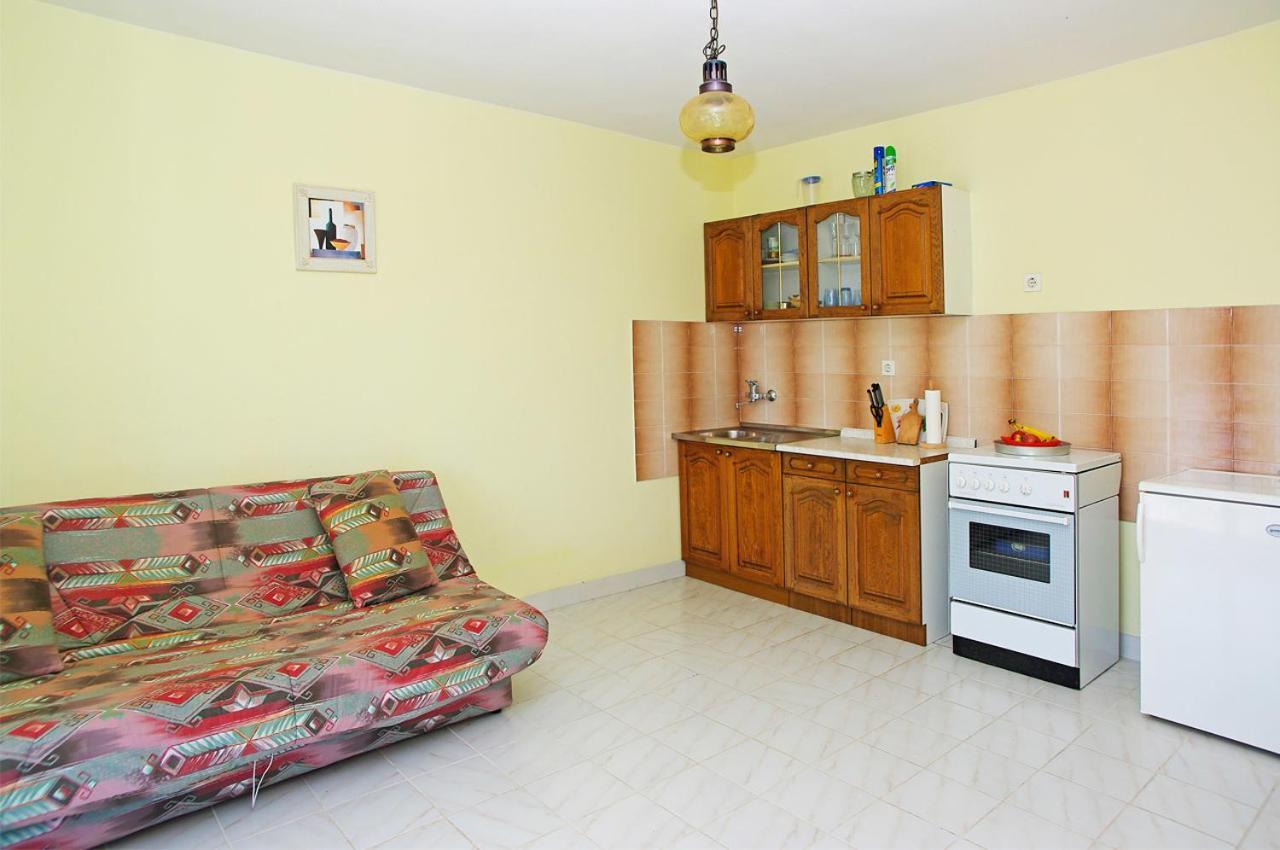 Apartments Penovic Прізба Екстер'єр фото