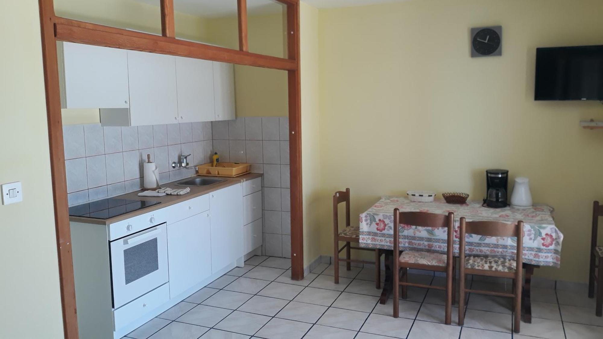 Apartments Penovic Прізба Екстер'єр фото